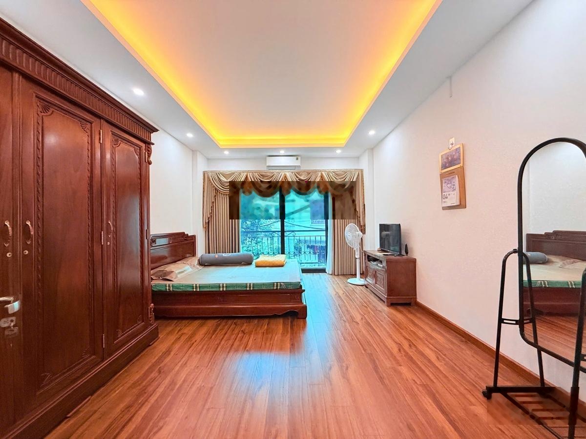 Cho thuê nhà Lai Xá Hoài Đức DT 45m2 x 5 tầng 5PN 10 triệu