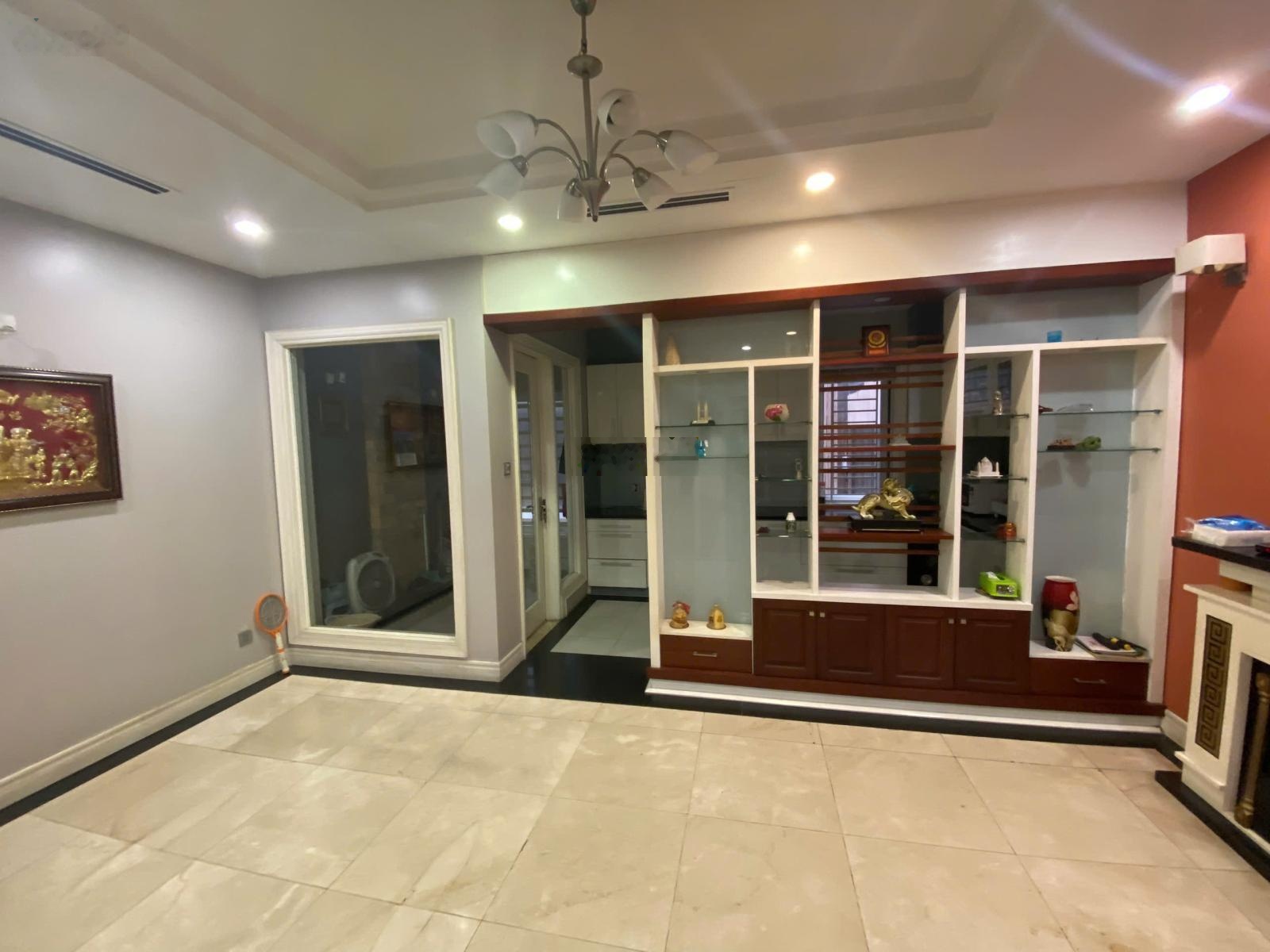 Cho thuê nhà đường Liên Cơ, Mỹ Đình 2, Nam Từ Liêm, 110m2 * 5 tầng,giá 35 triệụ,LH 0968120493