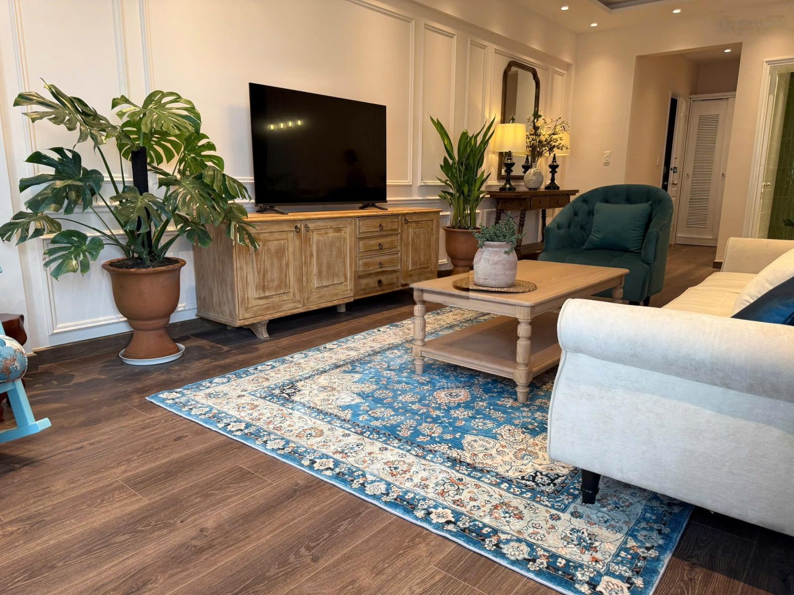 Bán gấp căn hộ cao cấp Mỹ Khánh 3A dt 112m nhà đẹp giá 9.9 tỷ LH. 0918622539