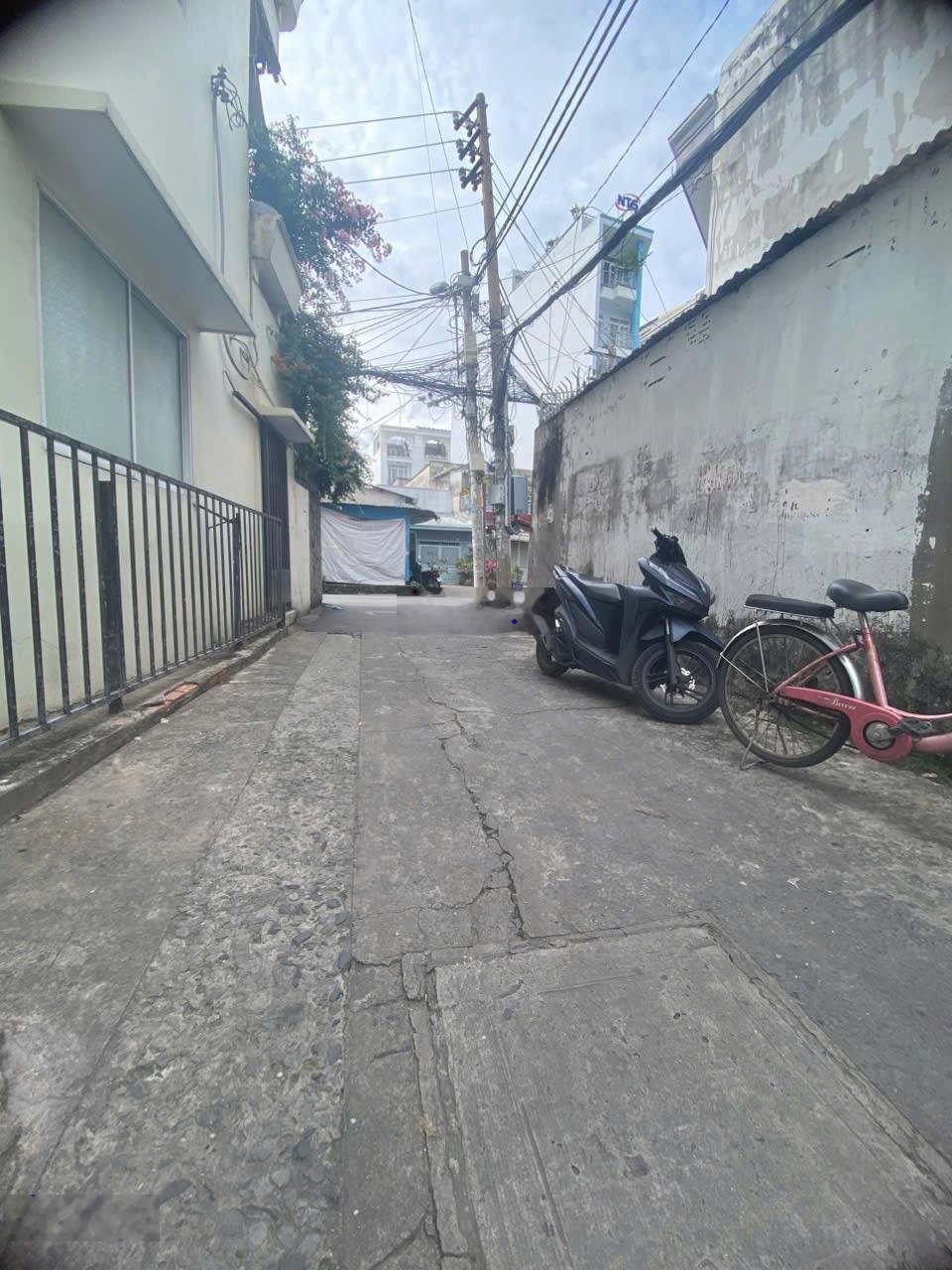 Ngang 5m, bán nhà sát mặt tiền Tăng Bạt Hổ, Bình Thạnh - 5x11m - giá 9.9 tỷ thương lượng