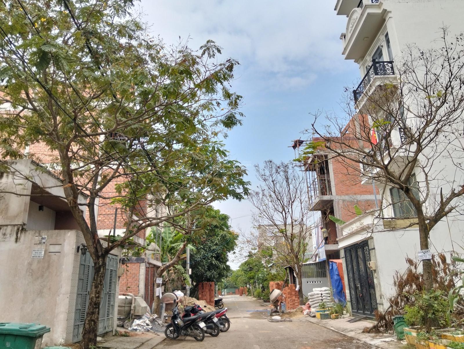 Bán lô đất nền cực đẹp đường số 1 phường Long Trường Quận 9. Giá chỉ 3.5 tỷ. Chốt ngay