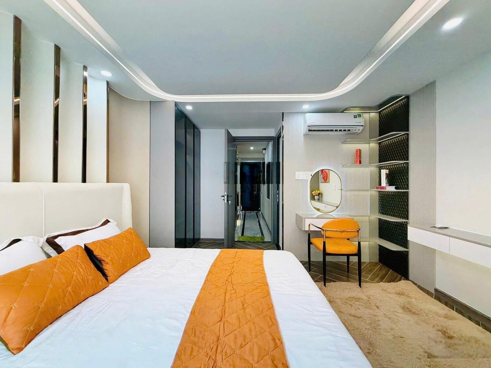 Nhà chủ chuyển công tác, Đ.Bàn Cờ, P.Xuân Hòa, Q3, DT 72m2, Giá 4 tỷ 550tr, sổ hồng riêng chính chủ