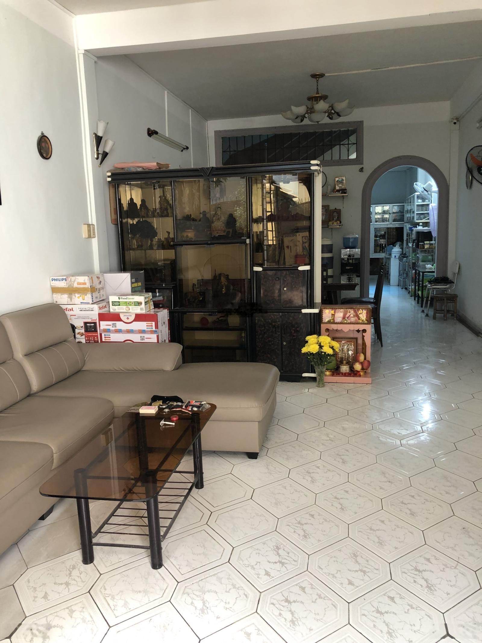 Bán nhà riêng tại cư xá Lê Đại Hành, 92.4 m2, 3PN, 3WC, mặt tiền 4m, pháp lý đầy đủ.