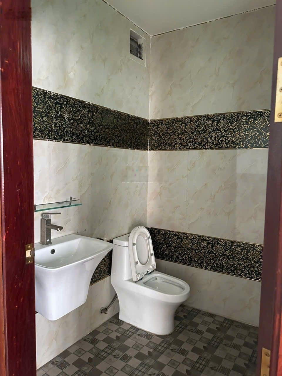 Bán nhà riêng tại Nguyễn Triệu Luật, 9,5 tỷ, 143 m2, giá ưu đãi