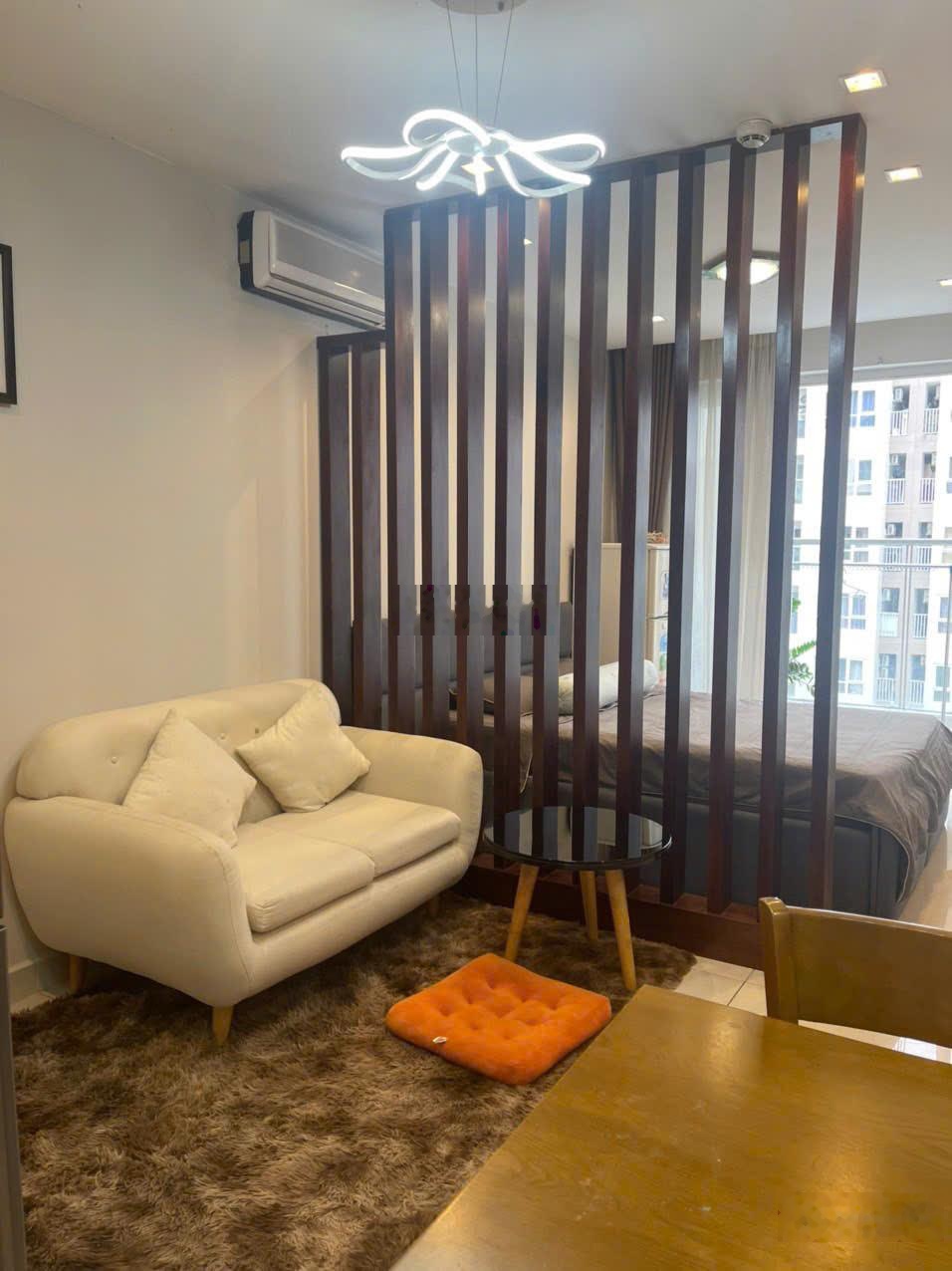 Cho Thuê Căn Hộ Sky Center , Officetel , 36m2 , Full Nội Thất ,Giá : 12 triệu / tháng ,0908435880