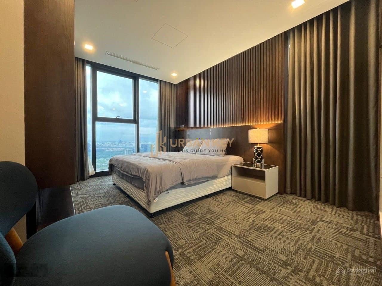 Chuyên cho thuê căn hộ tại Vinhomes Golden River Bason Q1. Liên hệ: 0899303716 Đức