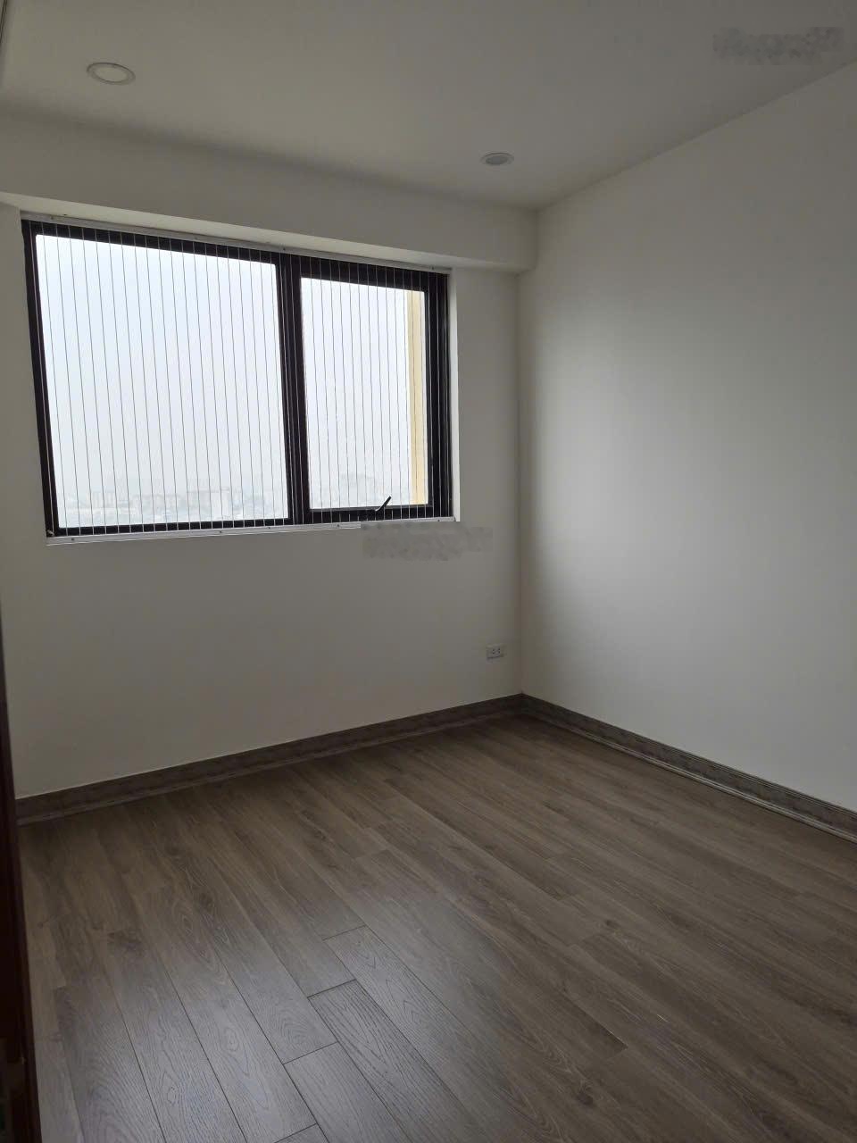 Chính chủ bán căn hộ DT 63.3m2, nội thất mới, Tòa C Vina2, Khu ĐT Kim văn Kim lũ, HN