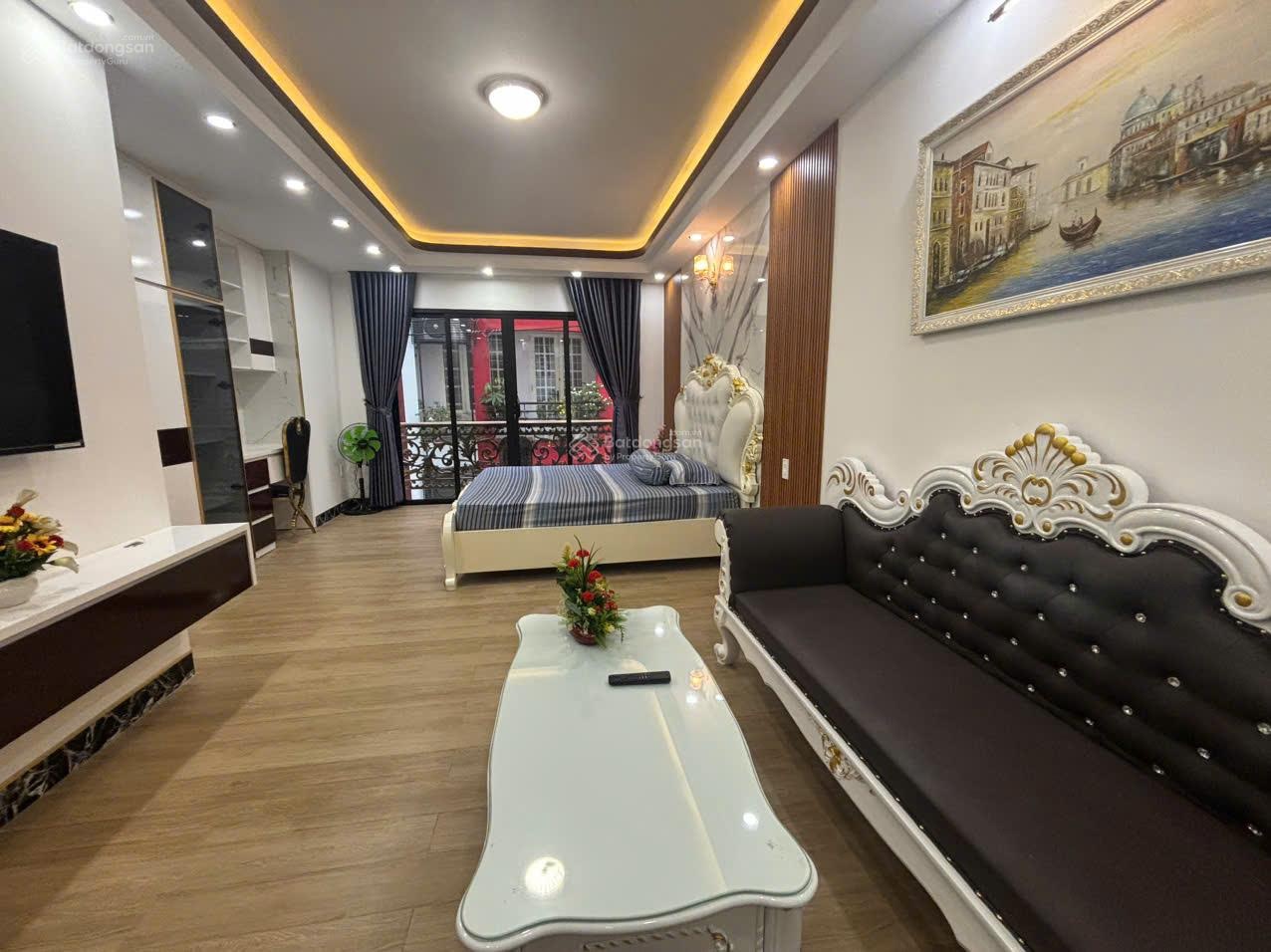 Bán nhà đẹp ở ngay góc mặt HXH Nguyễn Trãi P3 Quận 5, DT: 8x11m 5 tầng giá 18.5 tỷ (LH Kim)