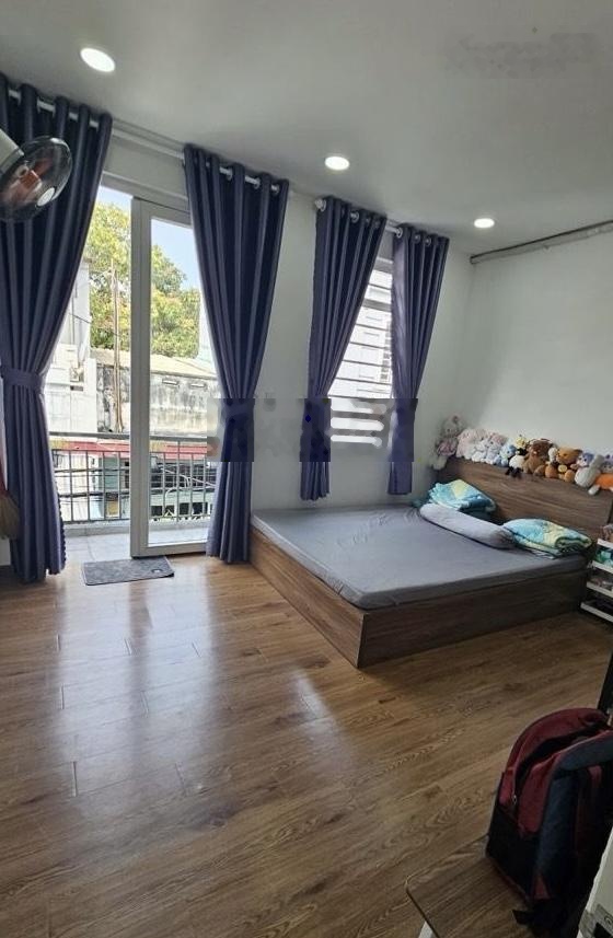 Bán nhà nguyễn sơn tân phú hẻm ô tô quay đầu 2 tầng full nội thất 3.58 tỷ