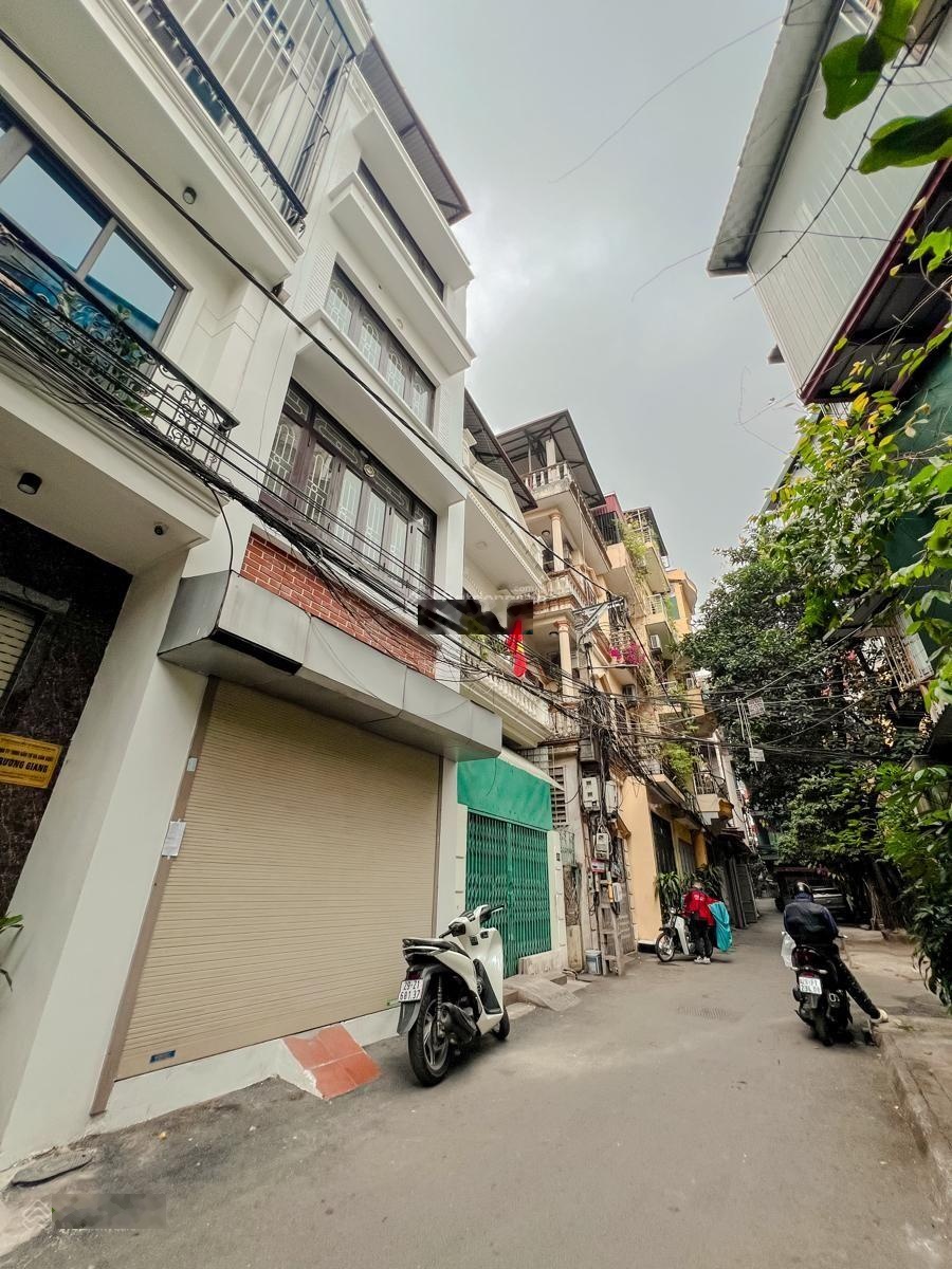 Bán nhà phân lô, oto tránh, đường 800a, cầu giấy, kd, vp, khu dân trí, giao thông thuận tiện