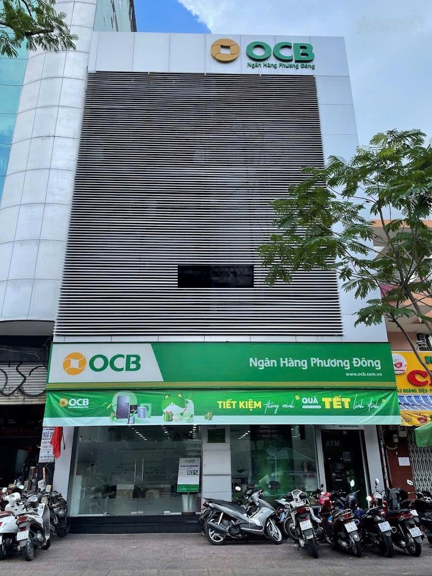 Khan hiếm+ siêu vị trí,chủ cần bán toà nhà mặt tiền đường hoàng diệu p12 quận 4.dt:8,6x26m giá 119t