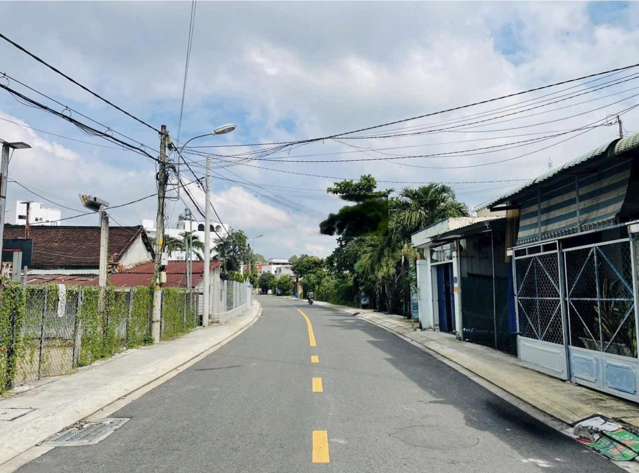 Bán đất củ chi 219m2 thổ cư - cách tỉnh lộ 8 100m. (5,4x40). giá 790tr, công chứng sang tên