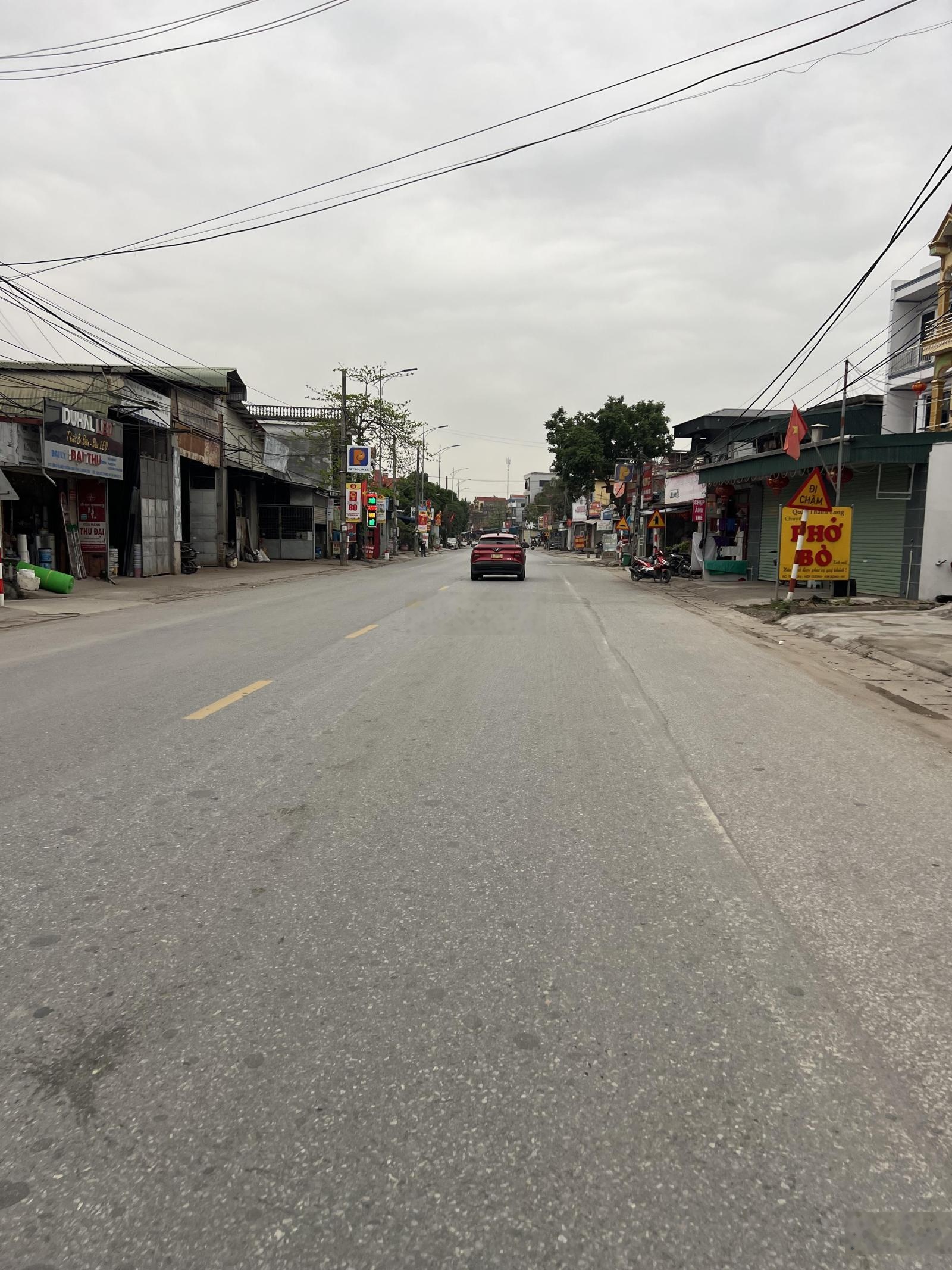 Bán đất chính chủ diện tích 229m2, bám mặt đường QL39A, thuận lợi kinh doanh