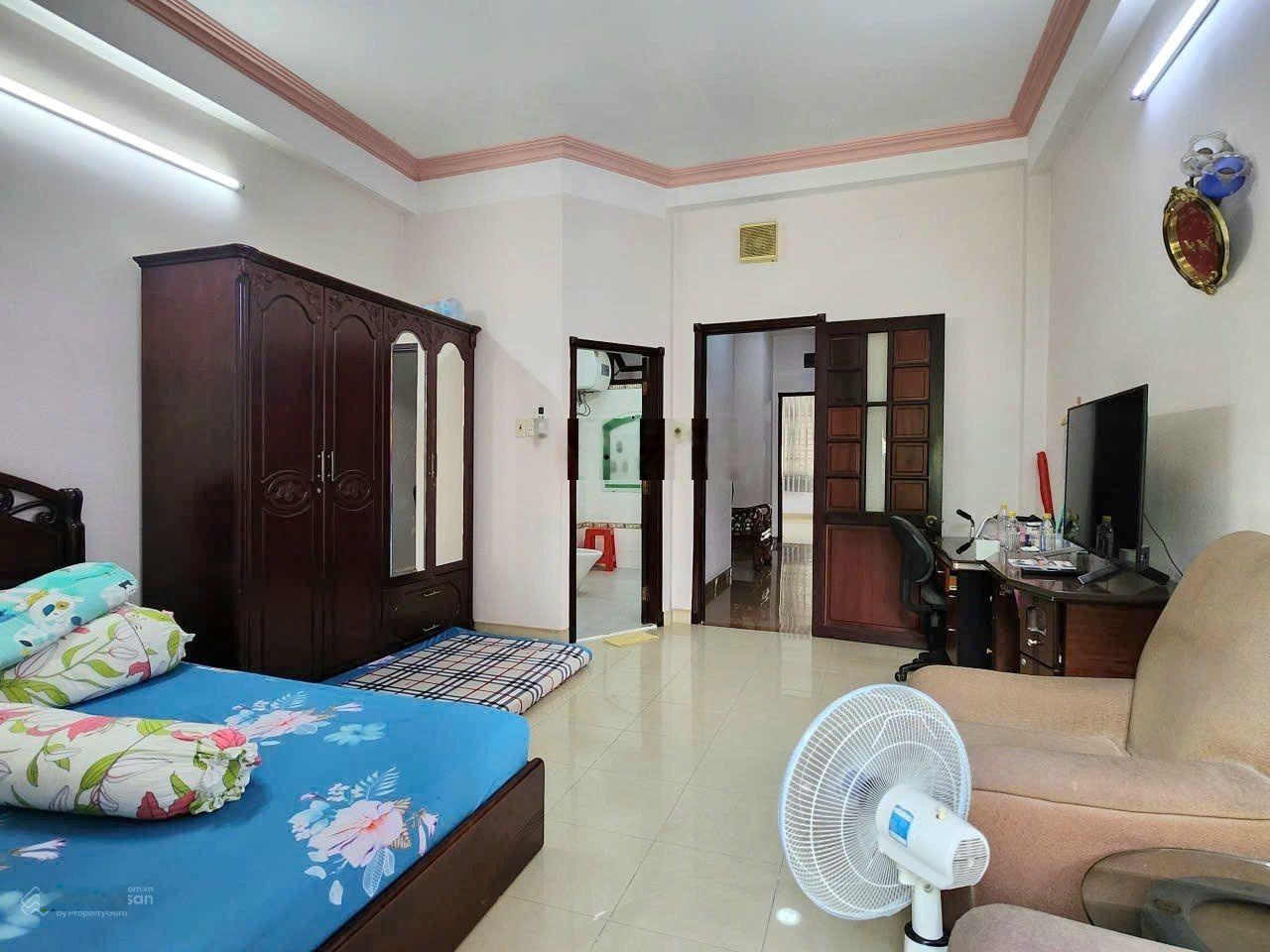 Gấp bán định cư - khu vip đ. d2, bình thạnh - nhà 5 tầng btct - 78m2(4.3x18) - hẻm 12m có vỉa hè