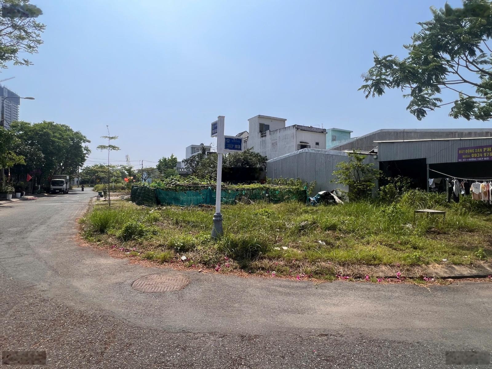 Bán đất 2 mặt tiền Khu Tân Trà View công viên