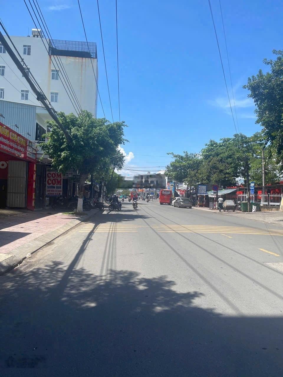 Chỉ 68,5triệu/m2 bán 270m2 đất mặt đường điện biên phủ, phường bắc nha trang 0964326158