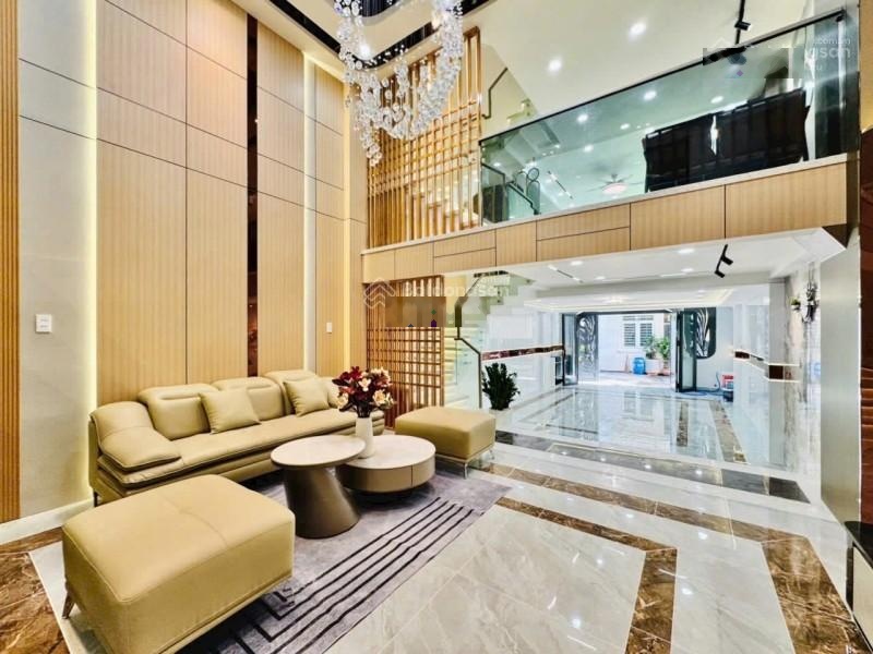 Giảm ngay 300tr - giá mới 10.7 tỷ - siêu phẩm nhà xây mới 100% - thang máy ô tô vào nhà.