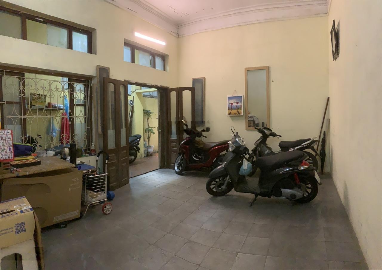 Phòng 192 Kim Mã 3 triệu Đủ đồ, điều hòa, WC khép kín, ban công phơi, miễn phí gửi xe