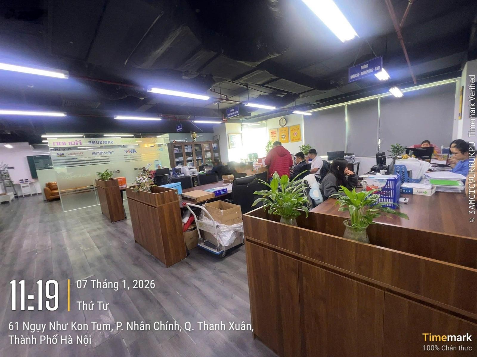 Comatce Ngụy Như Kon Tum cho thuê sàn văn phòng sẵn 180m2, giá 220 k/m2/th; LH: 0816618618