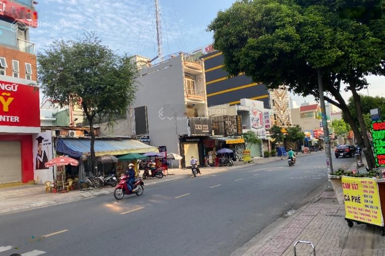 Bán mt tân sơn 4 tầng p12 gv.dt:4x21m.gía:16 tỷ.lh 0855*400*684 hương