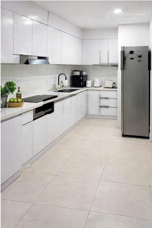 Bán gấp căn view Hàm Nghi 2PN, 81m, đủ đồ, giá nhỉnh 7 tỷ tại chung cư Golden Field. LH: 0968748525