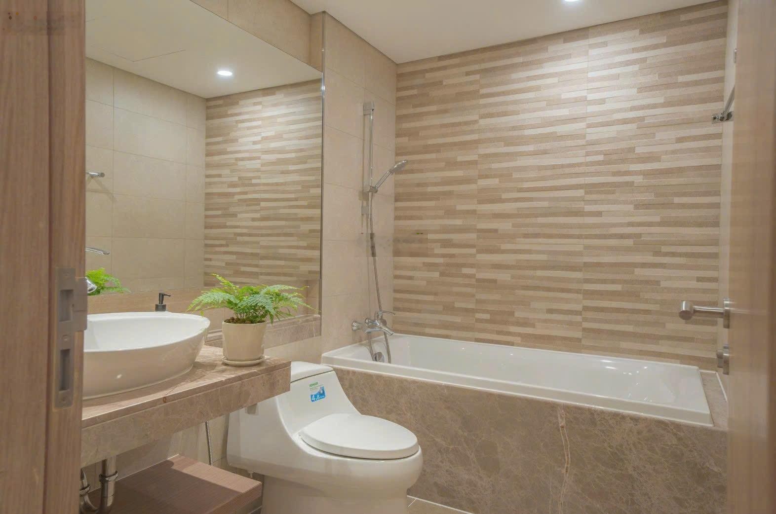 Cho thuê gấp 3PN 108m2 Urban Hill Phú Mỹ Hưng View biệt thự, hướng Nam mát, giá tốt