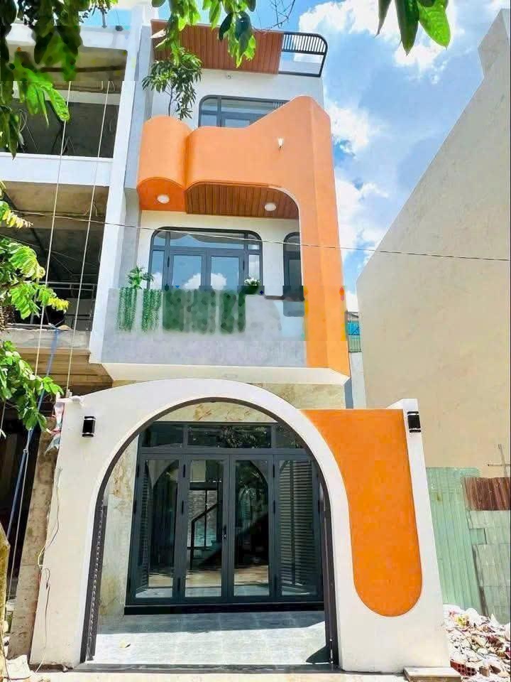 Bán nhà mới đẹp, pháp lý rõ ràng, ở ngay. DT 61.6m2 giá ưu đãi còn 5.39 tỷ