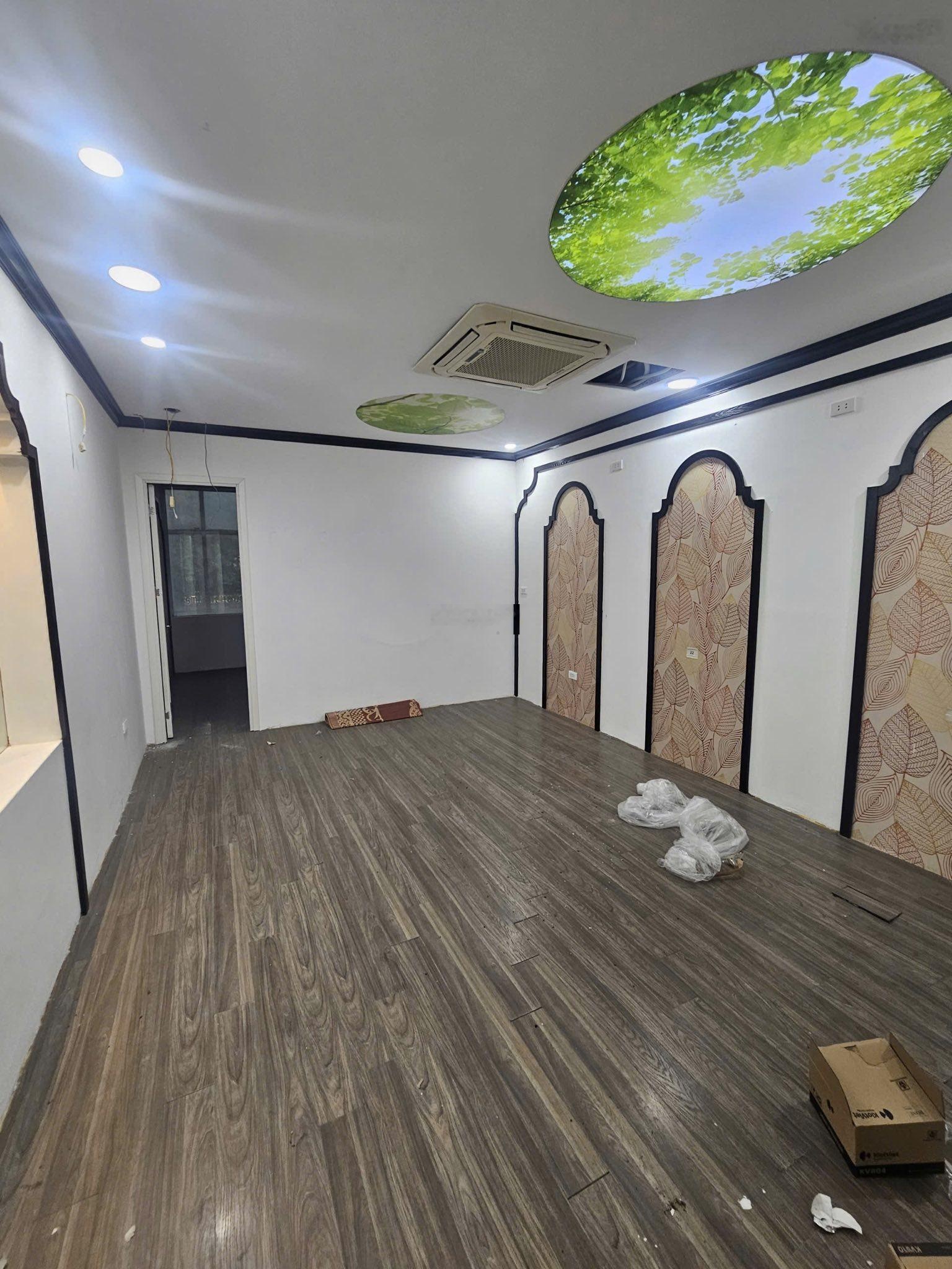 Cho thuê nhà phùng chí kiên, cầu giấy, 75m x 5 tầng, có thang máy, đường oto tránh, giá 30tr/tháng