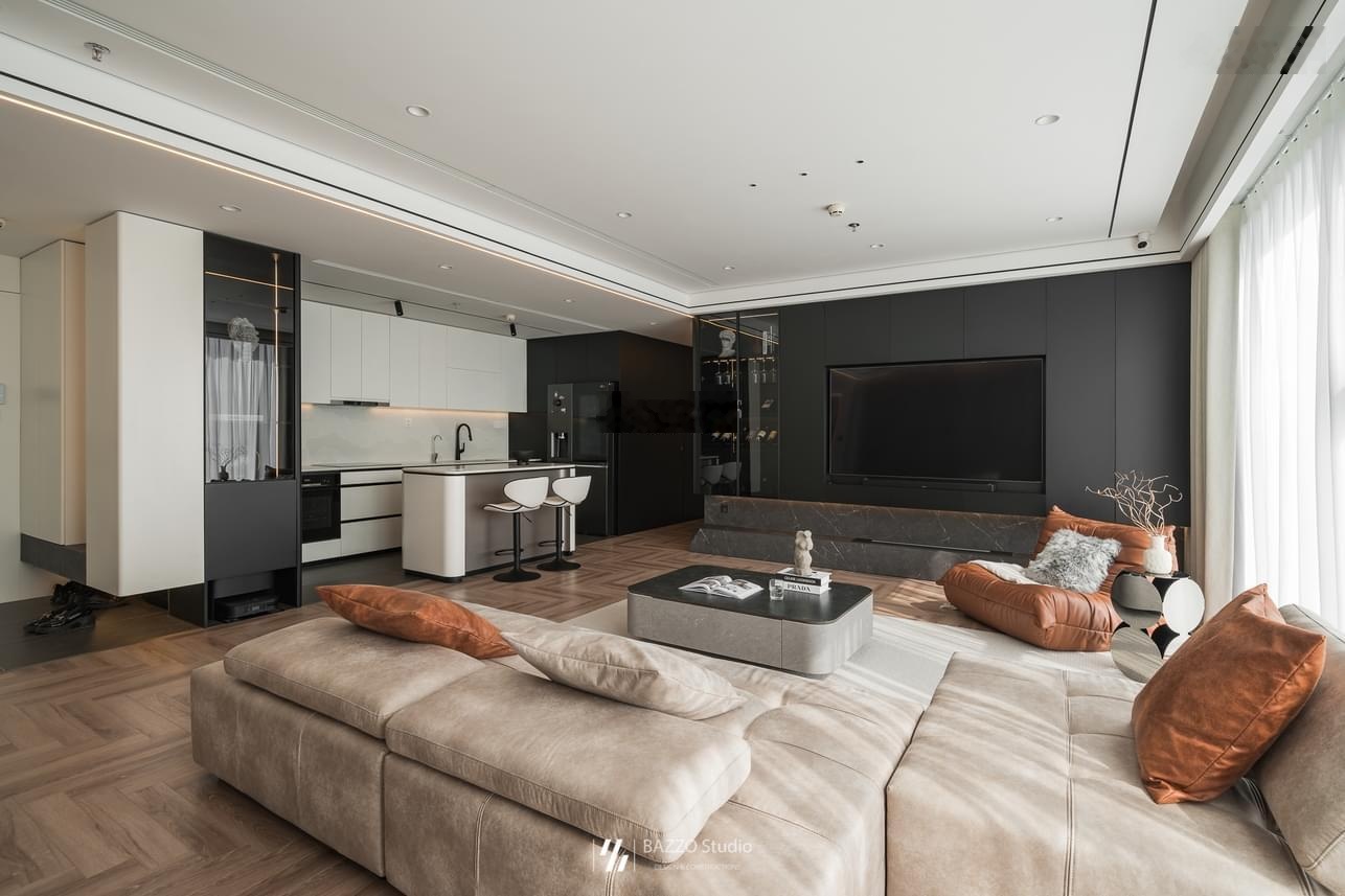 Gia đình bán căn 109m (3PN, 2WC) tại Mipec Rubik 360, Cầu Giấy. Sẵn sổ, full đồ. Giá chỉ 1x tỷ