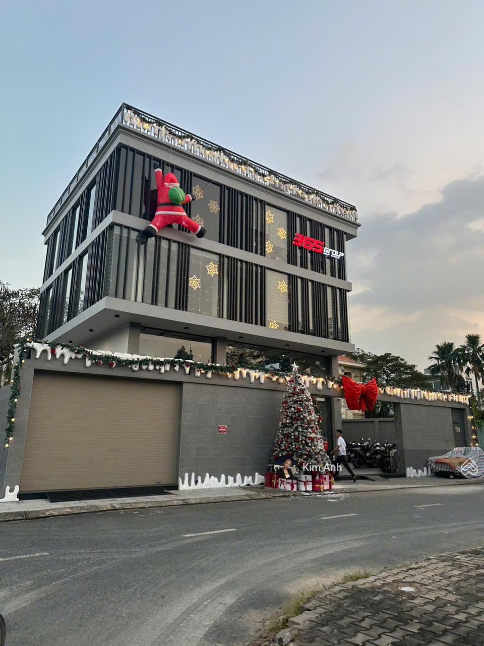 Bán đất đường số 3 sát huyndai ngọc an quốc lộ 13 , dt( 11x40m), xây dựng 5 tầng + sân thượng.