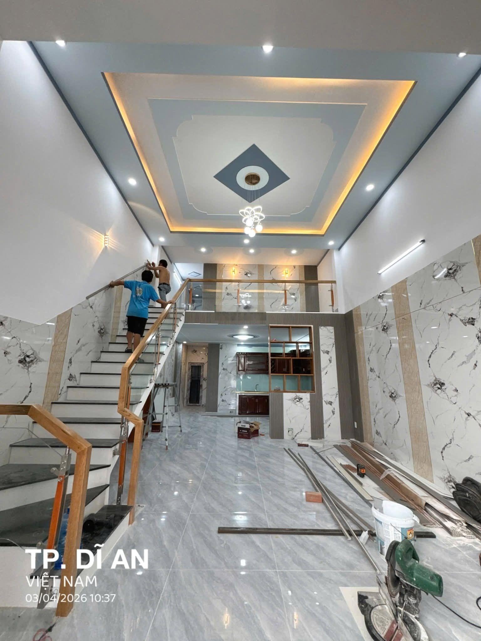 Bán nhà mặt tiền mới 100% đường Vũng việt diện tích khủng 123m2 ngang 5 đẹp hết ý luôn