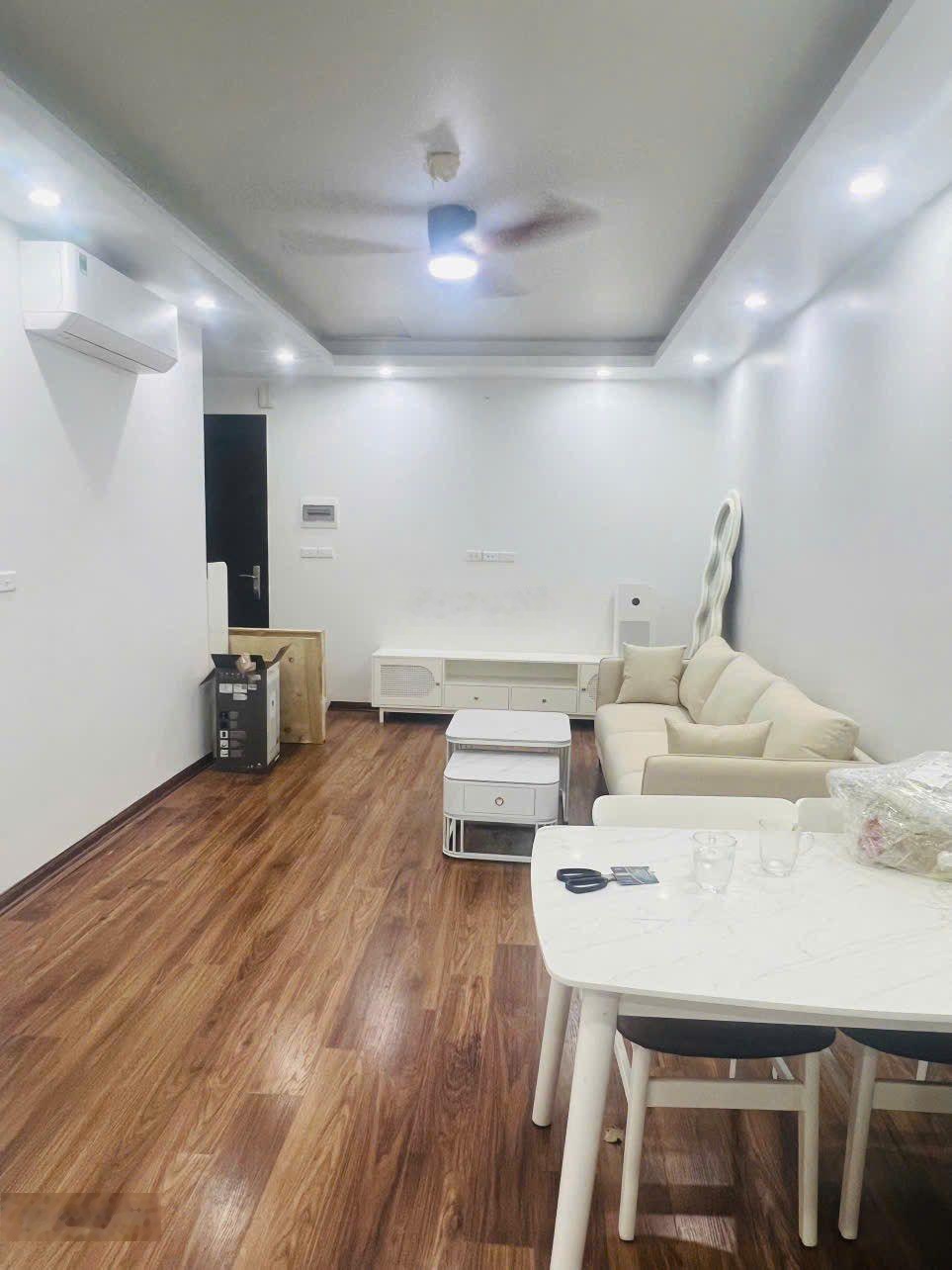 Căn hộ 2PN, 1WC tại FLC Star Tower, giá thỏa thuận, 59m2, bán gấp