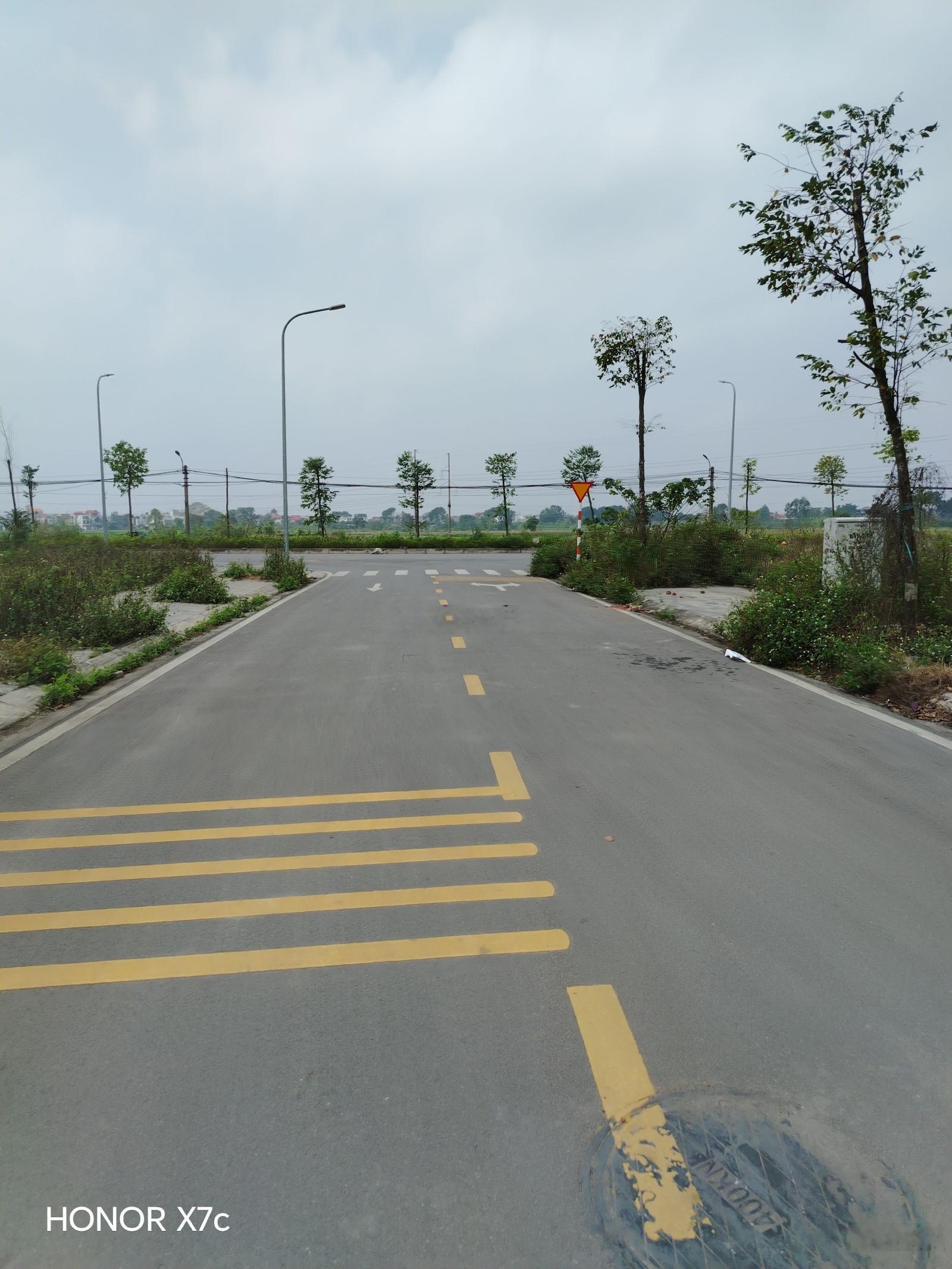 Cần tiền gấp muốn bán nhanh mảnh đất Đấu Giá X1 Lê Xá, Mai Lâm, Đông Hội, Đông Anh, Hà Nội.