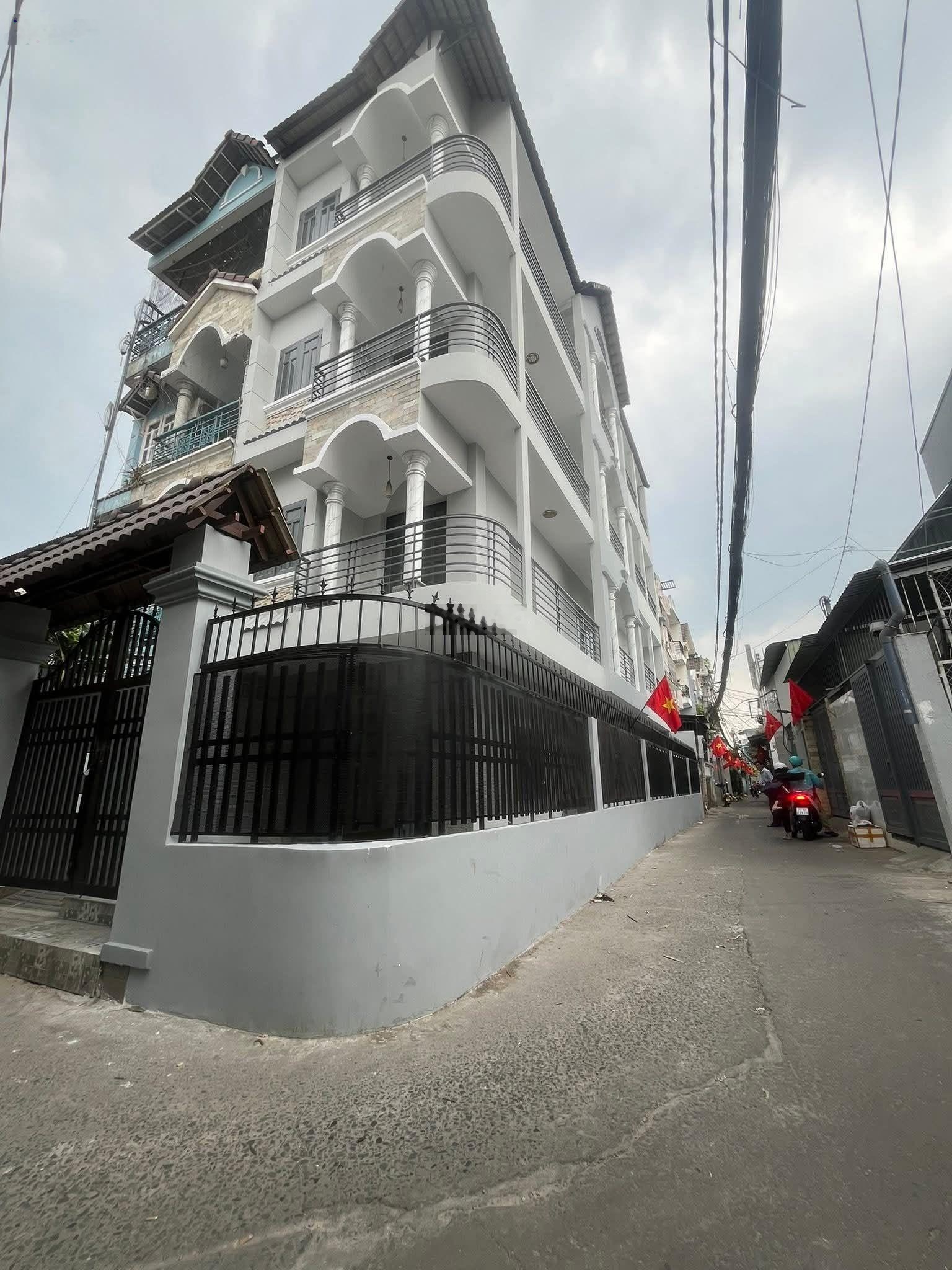 Bán gấp CHDV 4T 104m2 (5.5x19) DT 35tr/th, hẻm ôtô Huỳnh Tấn Phát kề Nguyễn Thị Thập Q.7, Chỉ 8tỷX