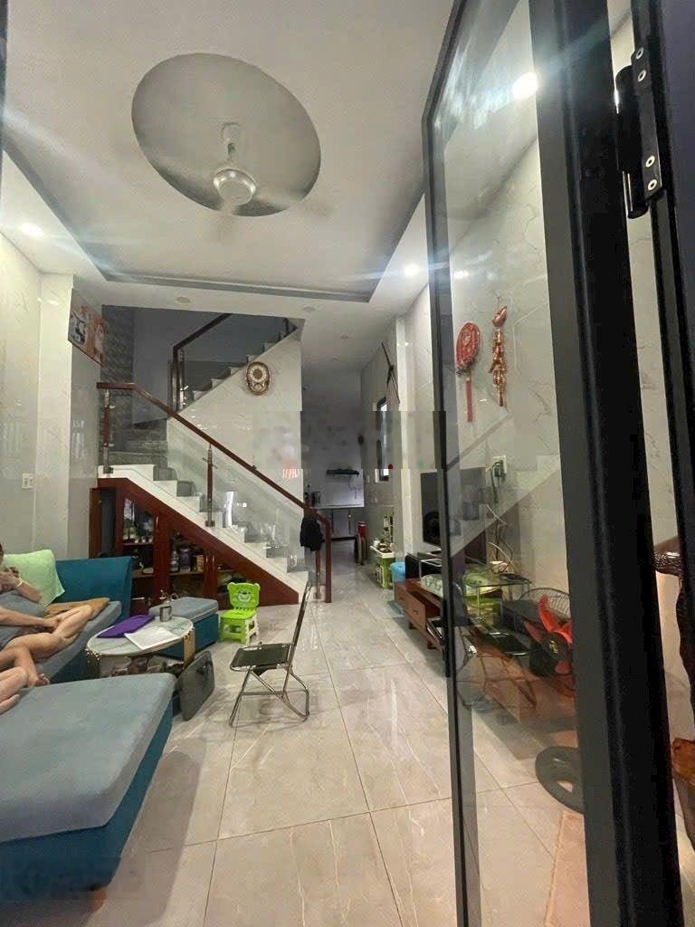 Bán nhà 4 lầu - xe tải tới nhà - Lê Văn Lương -cách Lotte Q7 1 phút --5PN -50MV - nhỉnh 5T TL