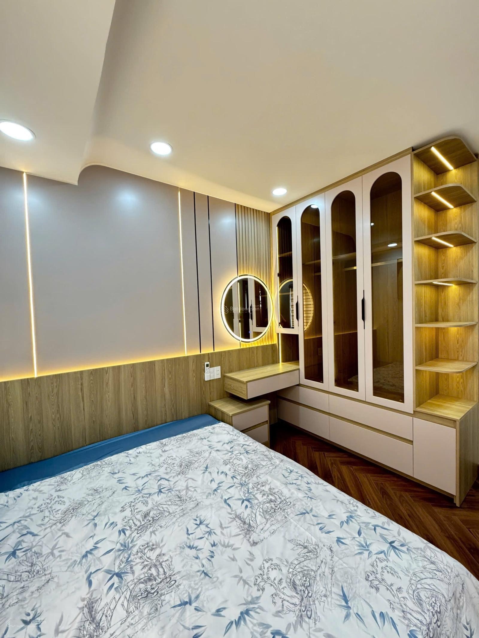 Cần bán nhanh căn hộ Hưng Vượng 3, PMH, Q7 nhà đẹp, mới 100%. LH: 0917300798 Em Hằng