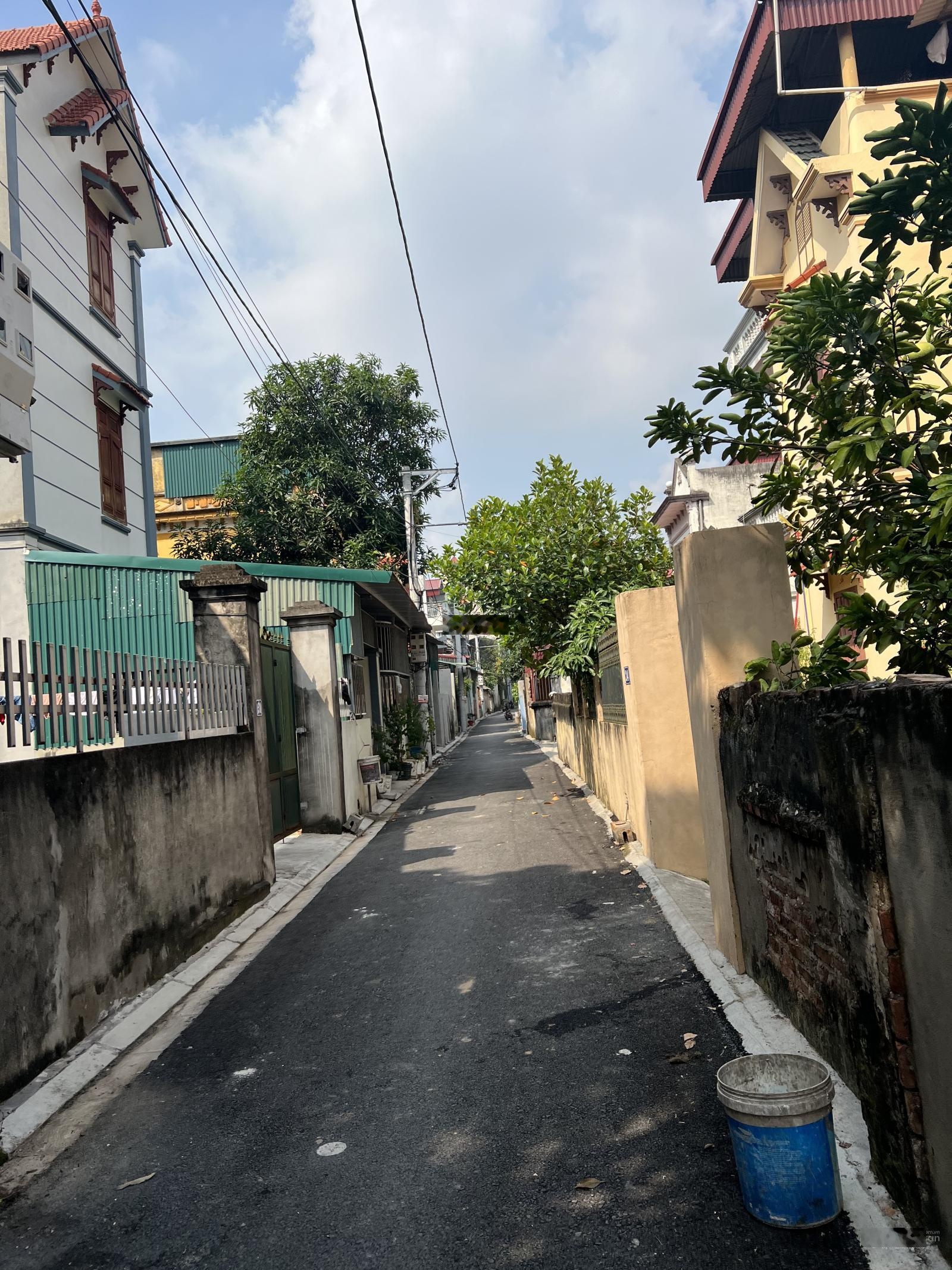 Bán đất view đẹp ở Lệ Chi, 47 triệu/m2, DT 99.5m2, pháp lý đầy đủ