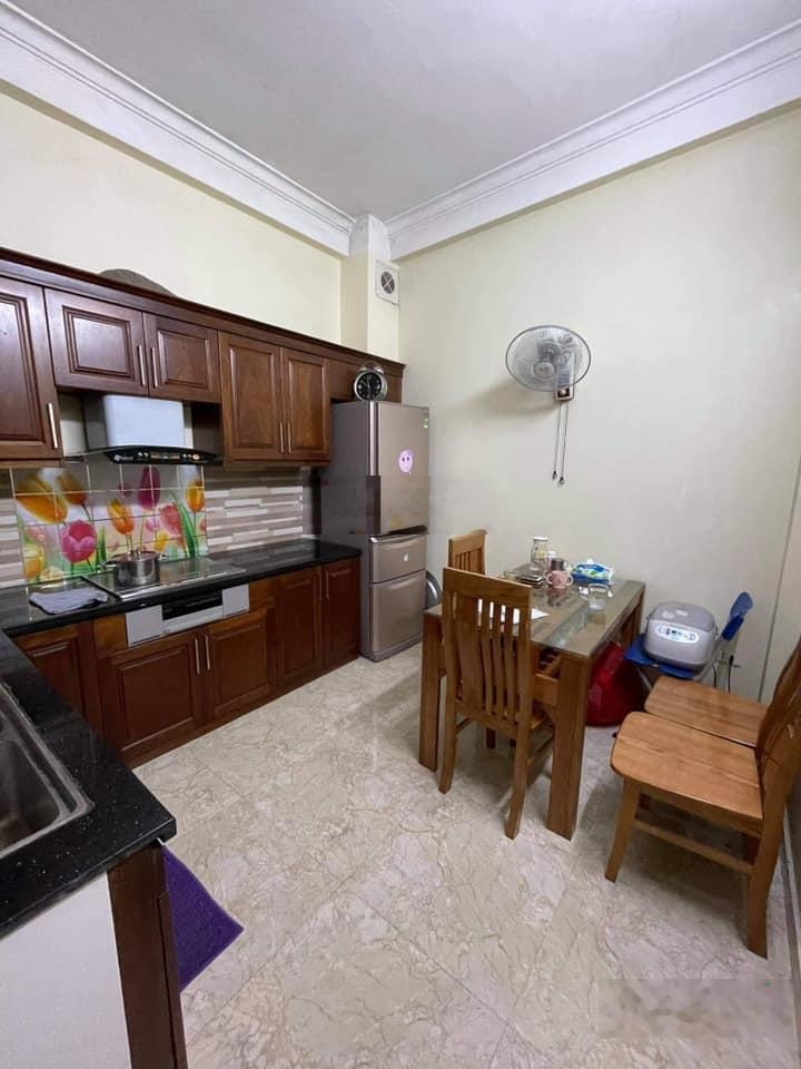 Bán nhà riêng 3PN, 4 tầng, 40m2, giá 9,5 tỷ tại Đội Cấn, Ba Đình, Hà Nội