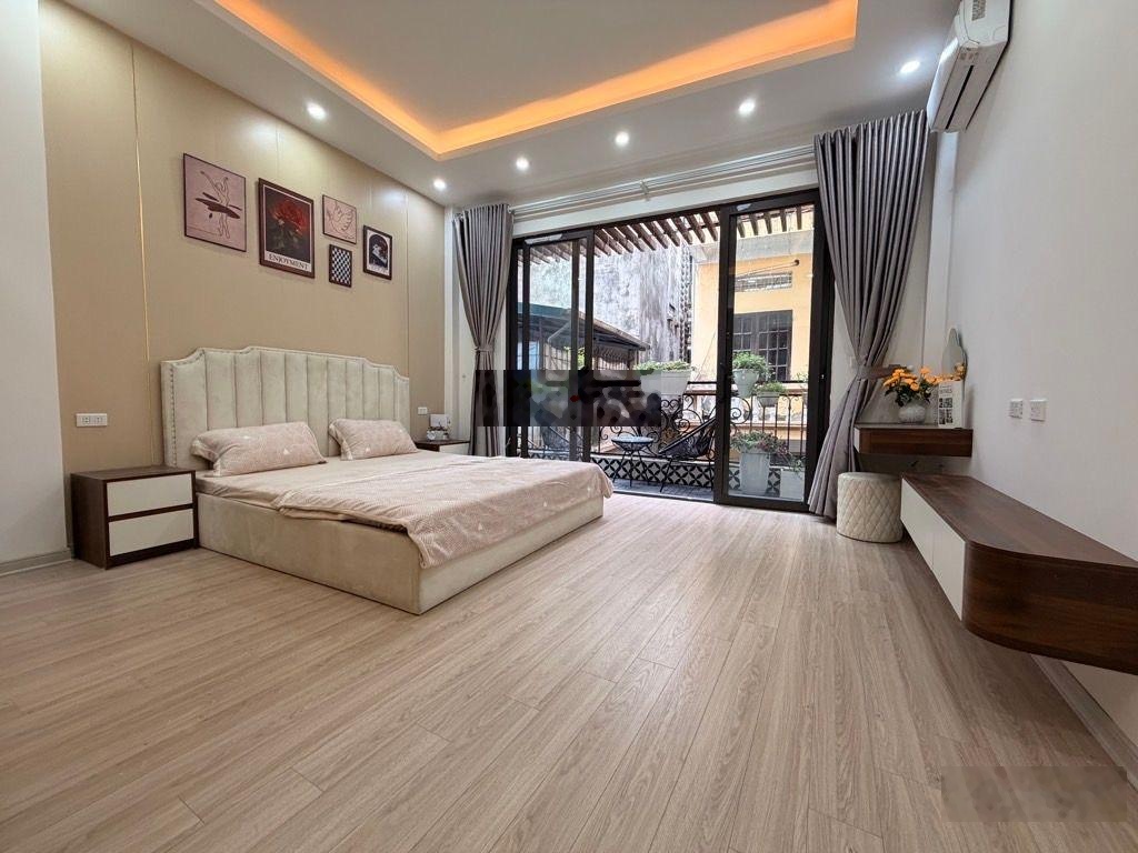 Bán NR tại Nhà ngõ, Phạm Tuấn Tài, 20 tỷ, 50m2, 5PN, 6WC