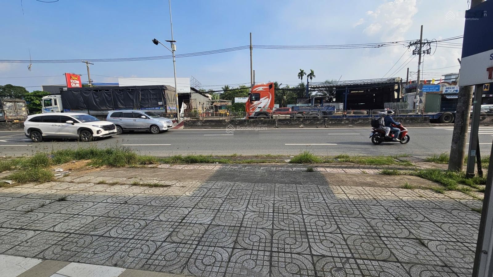 Cho thuê Xưởng 600m2 Bình Chánh QL1A