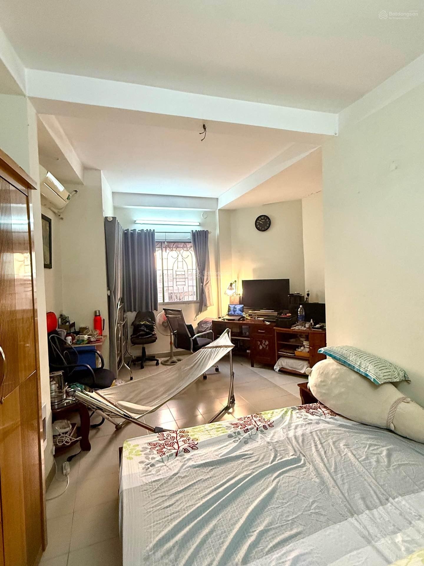 Nhà lô góc, ko lg qh - võ văn tần - 6x7(36m2), 4tầng - 6.8tỷ