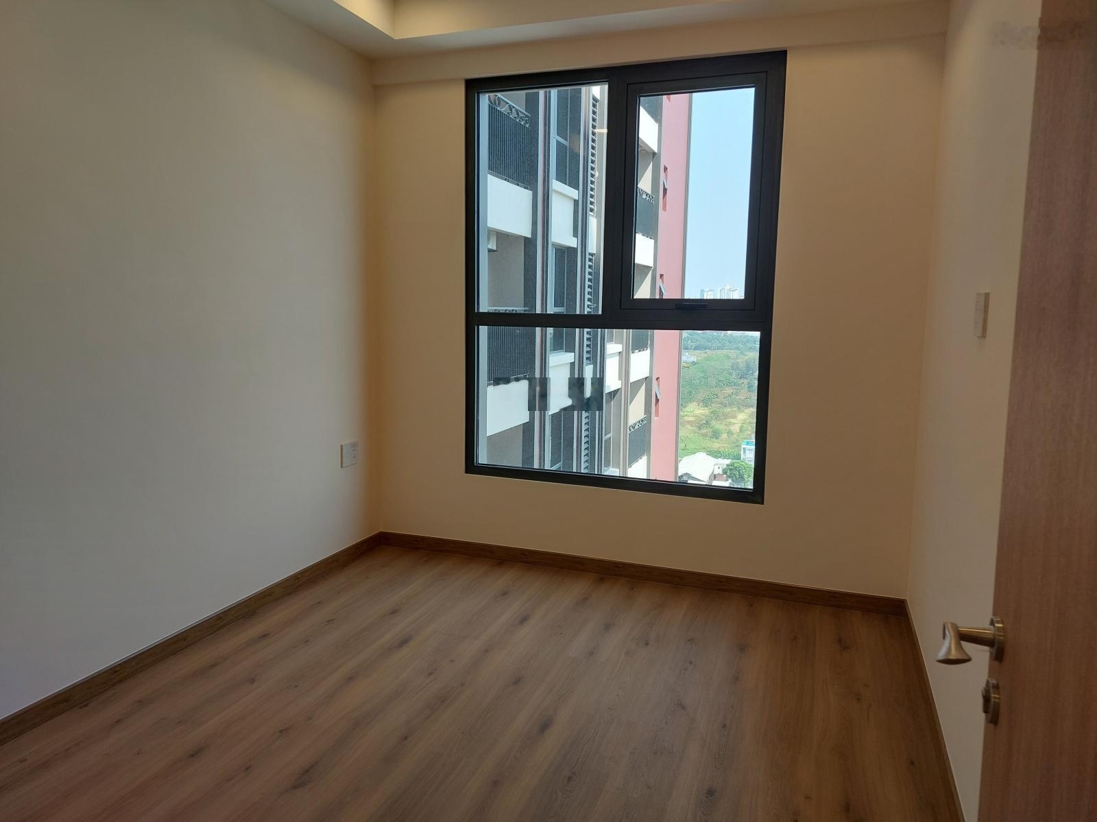 Cho thuê CH Viva Plaza, 2pn, 2wc, nhà trống giá 9tr. Hà 0917987483