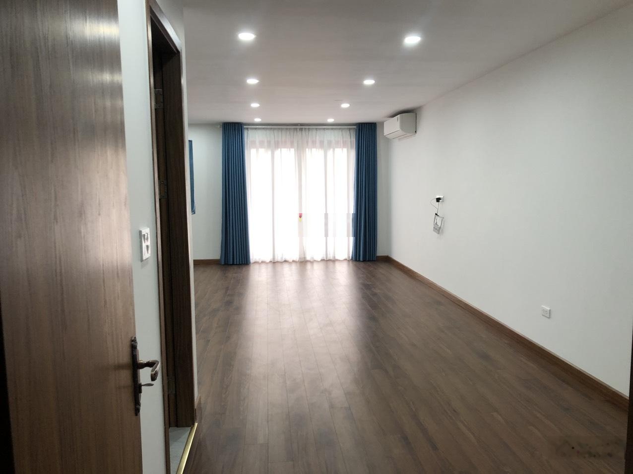 Cho thuê tòa nhà văn phòng 110m2 x 7 tầng ở Mỹ Đình, Đình Thôn, kinh doanh tốt