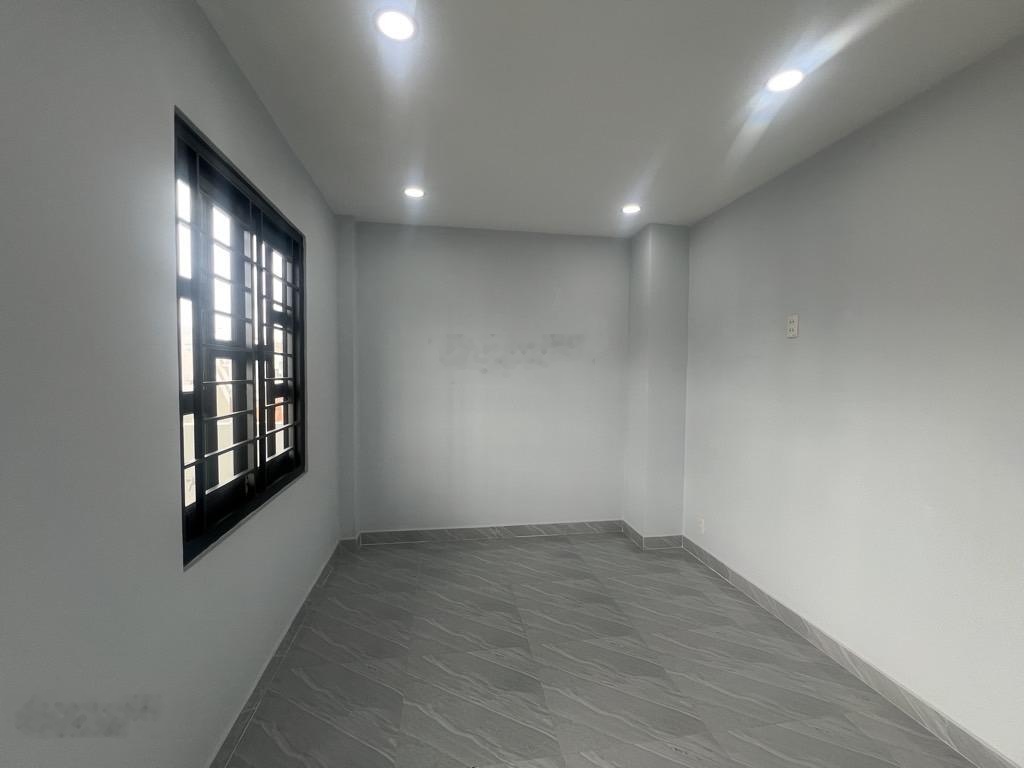 Nhà 4 Tầng , Mặt Tiền_ Ngay Chợ Tân Sơn Nhất- Nguyễn Văn Công _ Gò Vấp, 4 Phòng Ngủ Nhỉnh 7tỷ