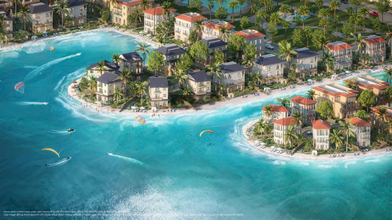 Cần bán gấp biệt thự SL 270 m2 đất, 2 mặt tiền có bãi biển riêng sau nhà tại Vinhomes Cần Giờ.