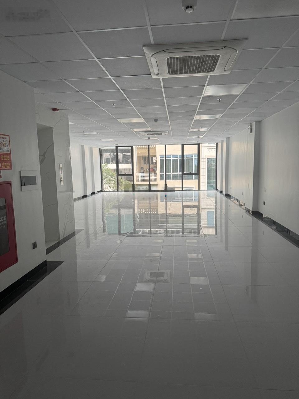 Cho thuê nhà riêng Lê Đức Thọ - Cầu Giấy. DT 120m2, 7 tầng 1 hầm, thang máy, PCCC đạt chuẩn