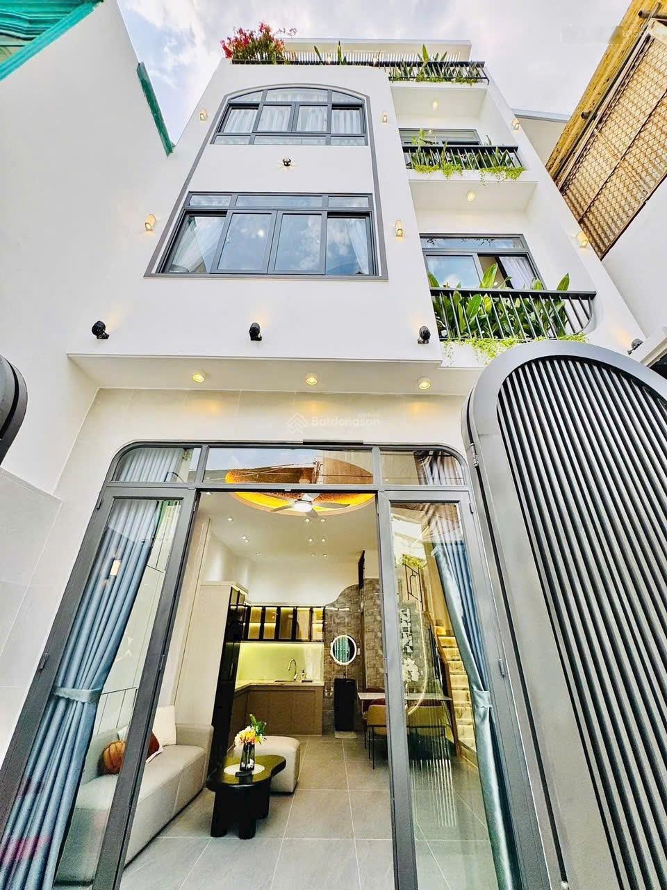 Bán nhà HXH 5m Trần Thái Tông P.15 TB [4m*12m] Trệt 2 Lầu ST Chỉ 6.980 tỷ còn thương lượng