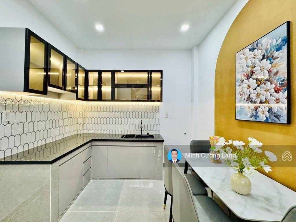 Bán nhà Đường số 2, Gò Vấp, giáp Phú Nhuận, CN 28m2, 3 tầng BTCT 3PN, HXH 4m thông, Chỉ 5.588Tỷ TL