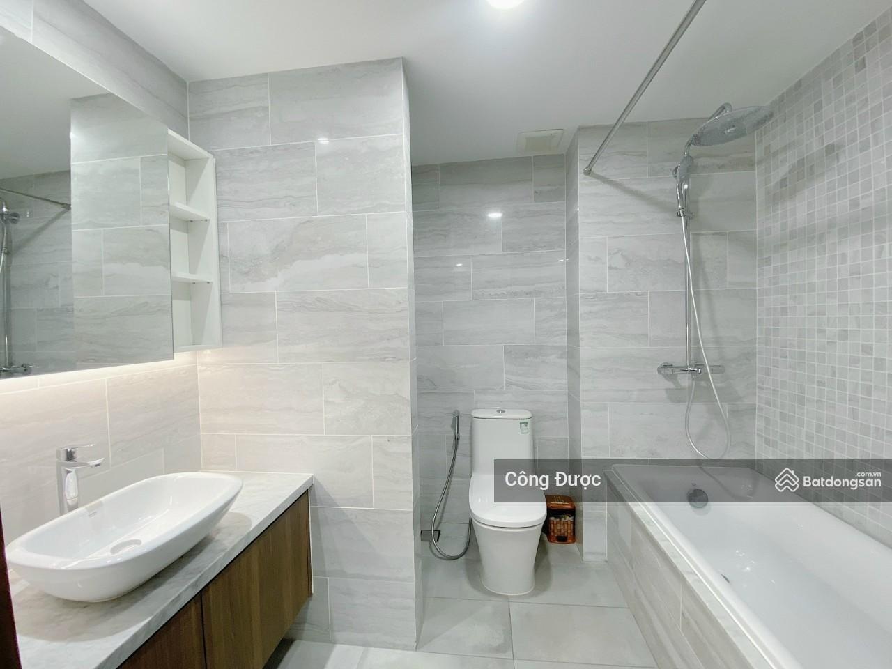 Cho Thuê Căn Hộ Chung Cư Sailing Tower 105m2, 2PN, Q.1, Giá: 24 tr/tháng, LH: 0903077206