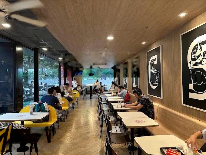 Siêu hiếm! Lô góc mặt phố Trích Sài DT 100m2 x 4 tầng MT 18m. Thông sàn. Oke mọi mô hình kinh doanh